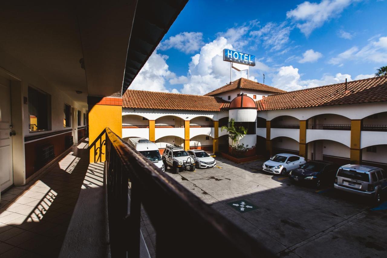 Del Mar Inn Playas 提华纳 外观 照片